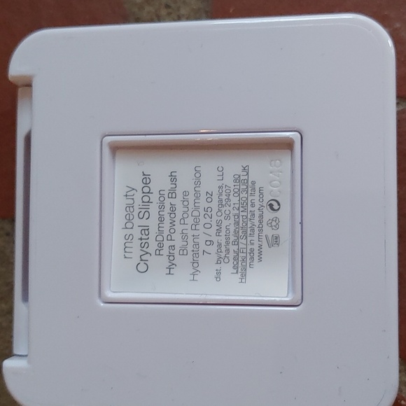 RMS Beauty Crystal Slipper Ridemension Hydra Powder Blush - Picture 3 of 5